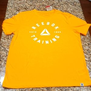 Men's Reebok Training shirt L